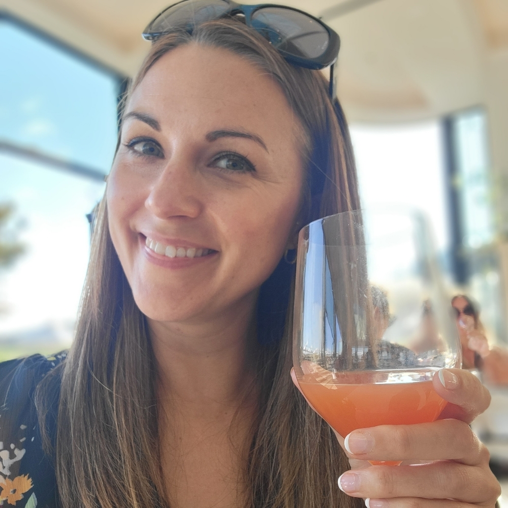 Meet your Posher, Monica